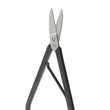 NIQUA 170mm jewellers sheet metal cutting snips with internal leaf spring and black handles.