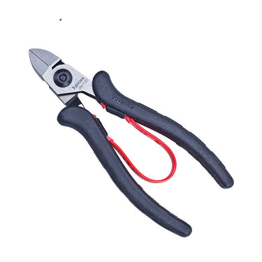 High-performance 3.Peaks SN-130 nipper with black elastomer soft grips.