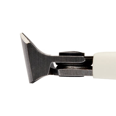 Macro detail of the high-precision cutting head on Lindstrom 7290 end cutters.