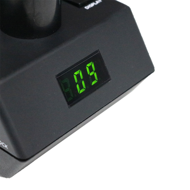 Close-up of the green digital display for reflectivity index on Presidium Duo Tester II.