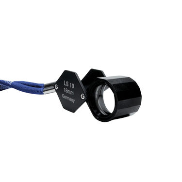 Schneider LS 10 triplet loupe fully extended to show the high-precision 18mm achromatic-aplanatic lens system.